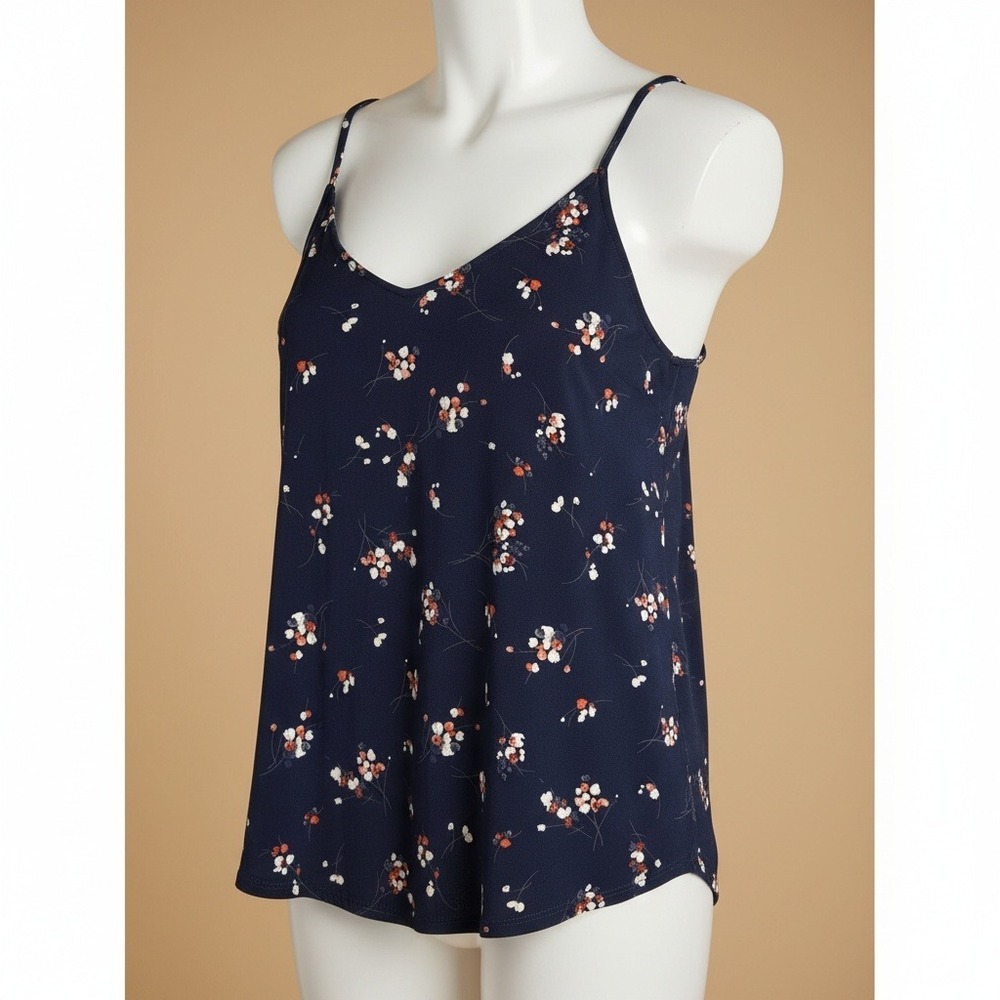 Kaileigh Navy Floral Criss-Cross Tank – Size M